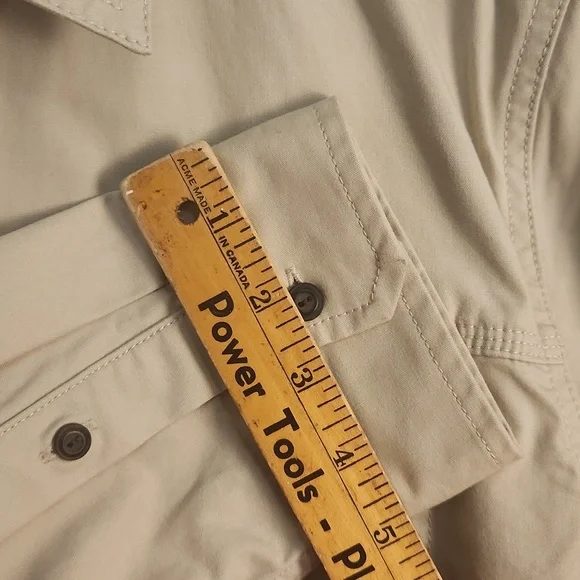 Roots Men's Beige Button-Down Shirt – Classic Utility Cotton - Picture 13 of 14